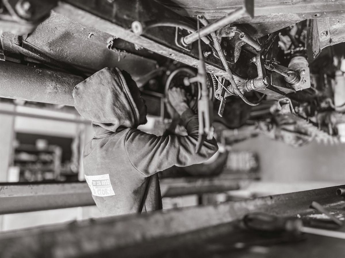 Mobile brake and undercarriage service in Pittsburgh