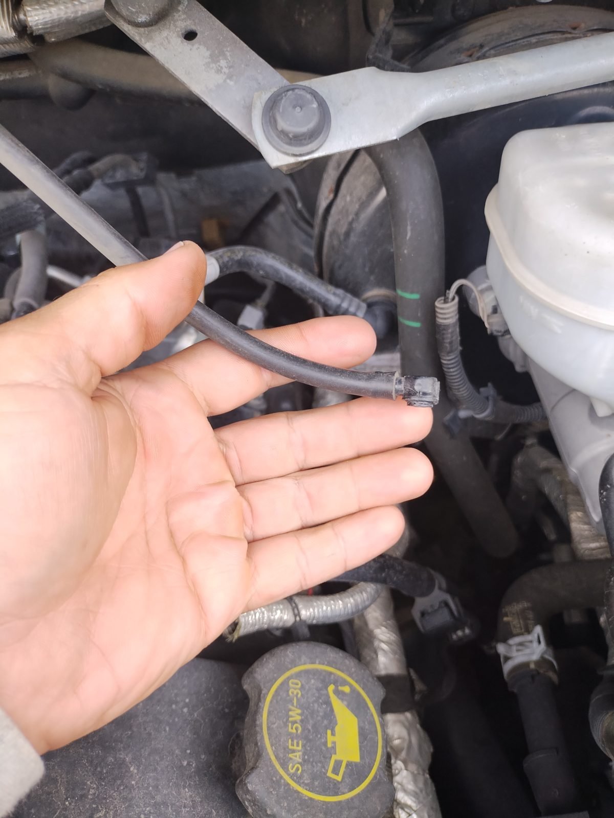 Hands-on engine diagnostics by a Pittsburgh mobile mechanic